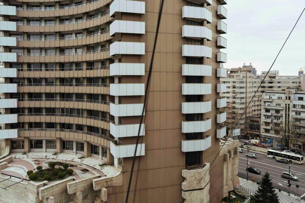 Stunning Views 2br Intercontinental Flat Bucarest